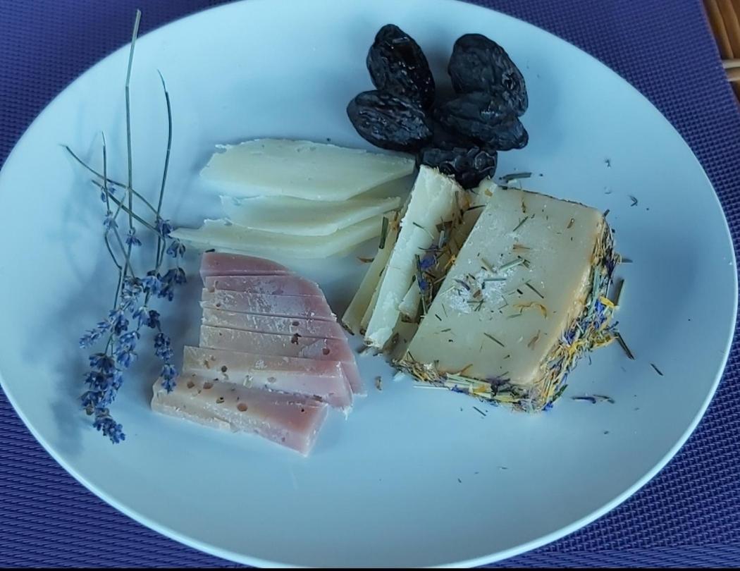 Lavender Valley Perekrestnoye 외부 사진